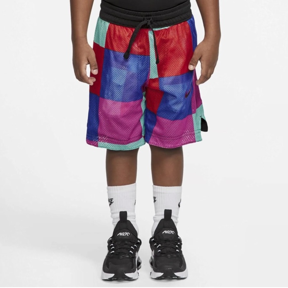 Boy's Nike Kids' Elite Energy Reversible Shorts, Size 5 - Black